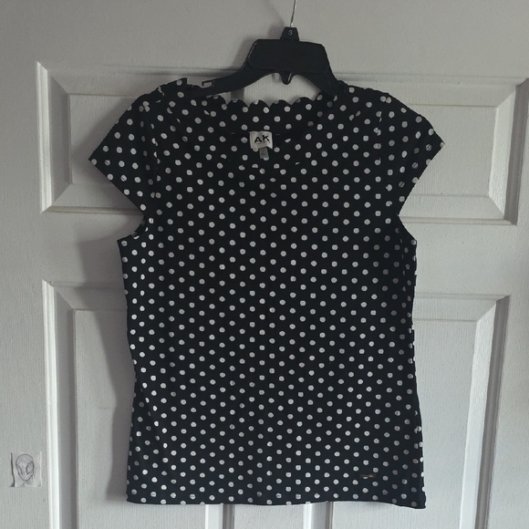 Anne Klein Tops - Anne Klein Black and White Polka Dot Short Sleeve Top, NWT, Size Small.
